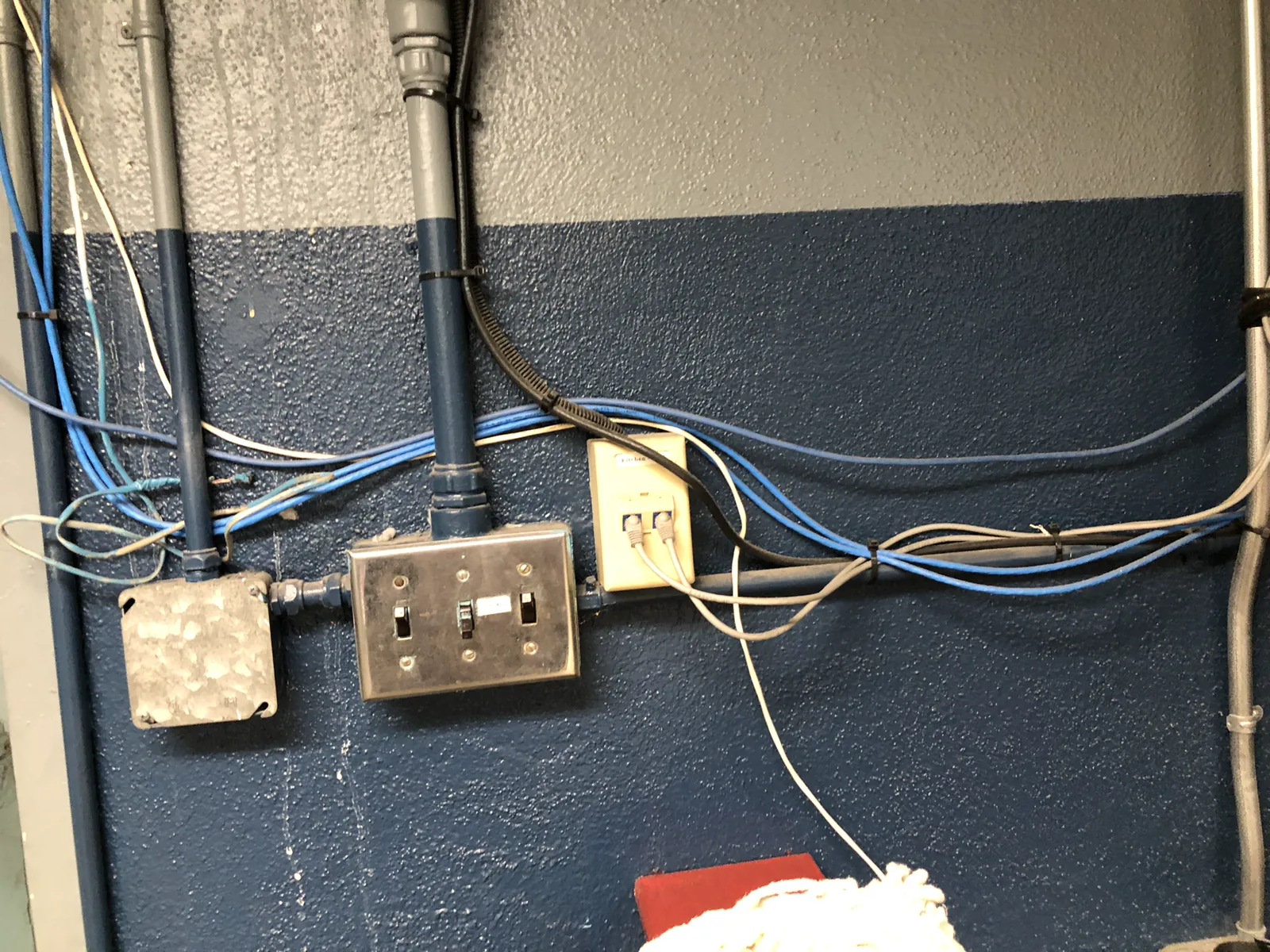 Loose field wiring in an enclosure