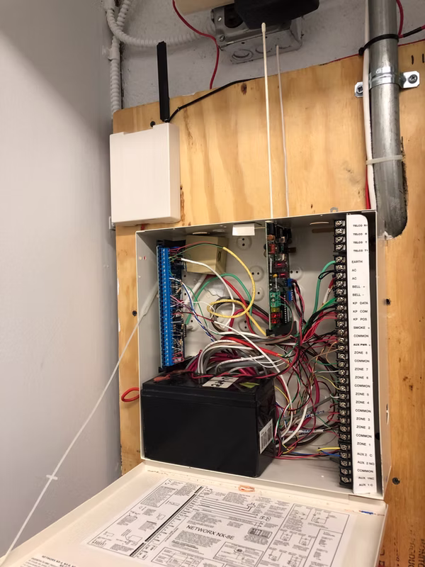 Interlogix NetworX platform with GSM.