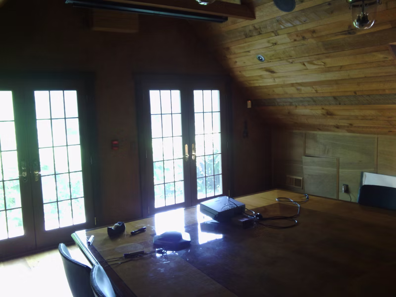 Conference room motion and pull station.